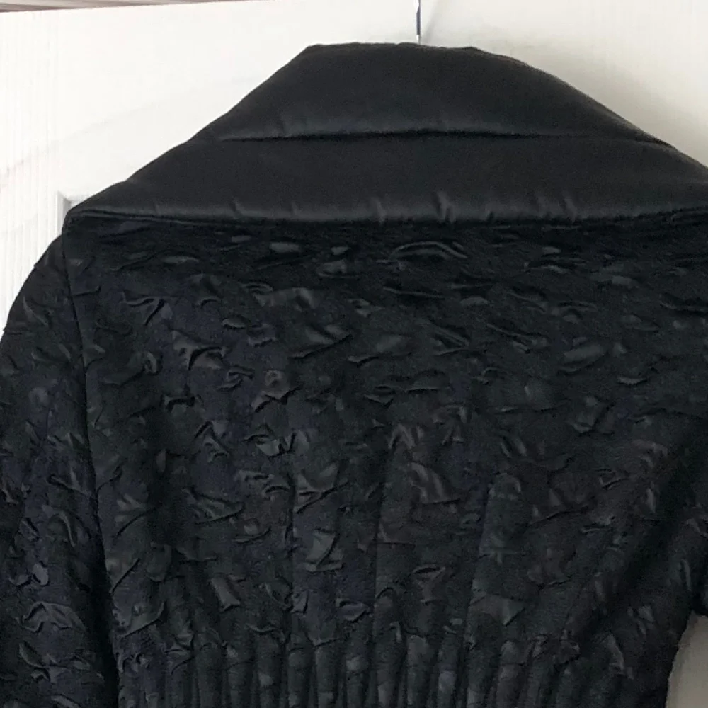 Chic Prada Jacket - Picture 10 of 13